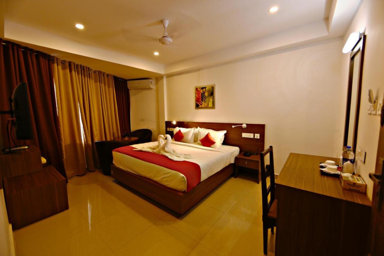 Hotel Nithya Kottayam Extérieur photo